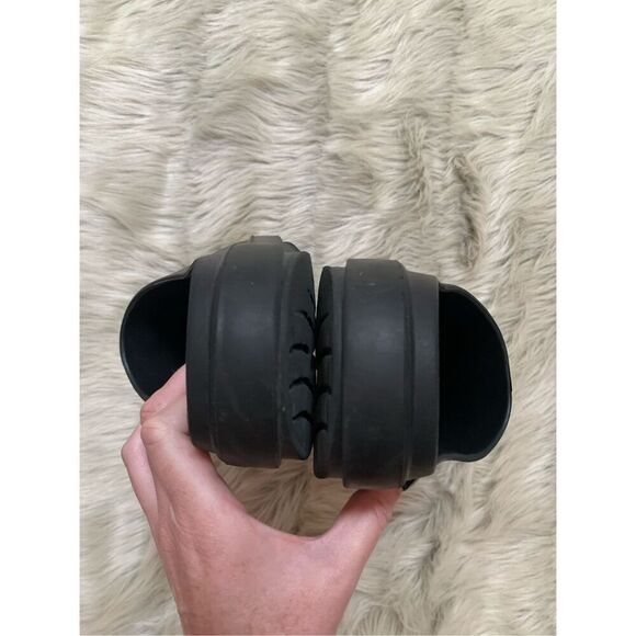 OOFOS Oocloog Clogs Sandals Mules Black Womens 11 Mens 9 Slip On Comfort - Picture 5 of 8